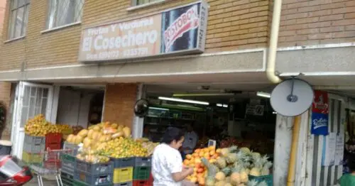 FRUTAS Y VERDURAS EL COSECHERO CARRERA 14 145A CON 34 FRUTAS Y VERDURAS EL COSECHERO CARRERA 14 145A CON 34